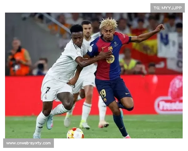 巴萨高位逼抢瓦解皇马进攻，阿罗霍关键拦截定乾坤